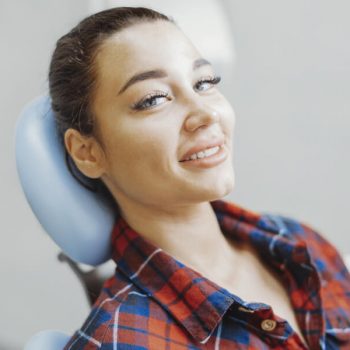4 Reasons Why Should You Choose Dental Implants